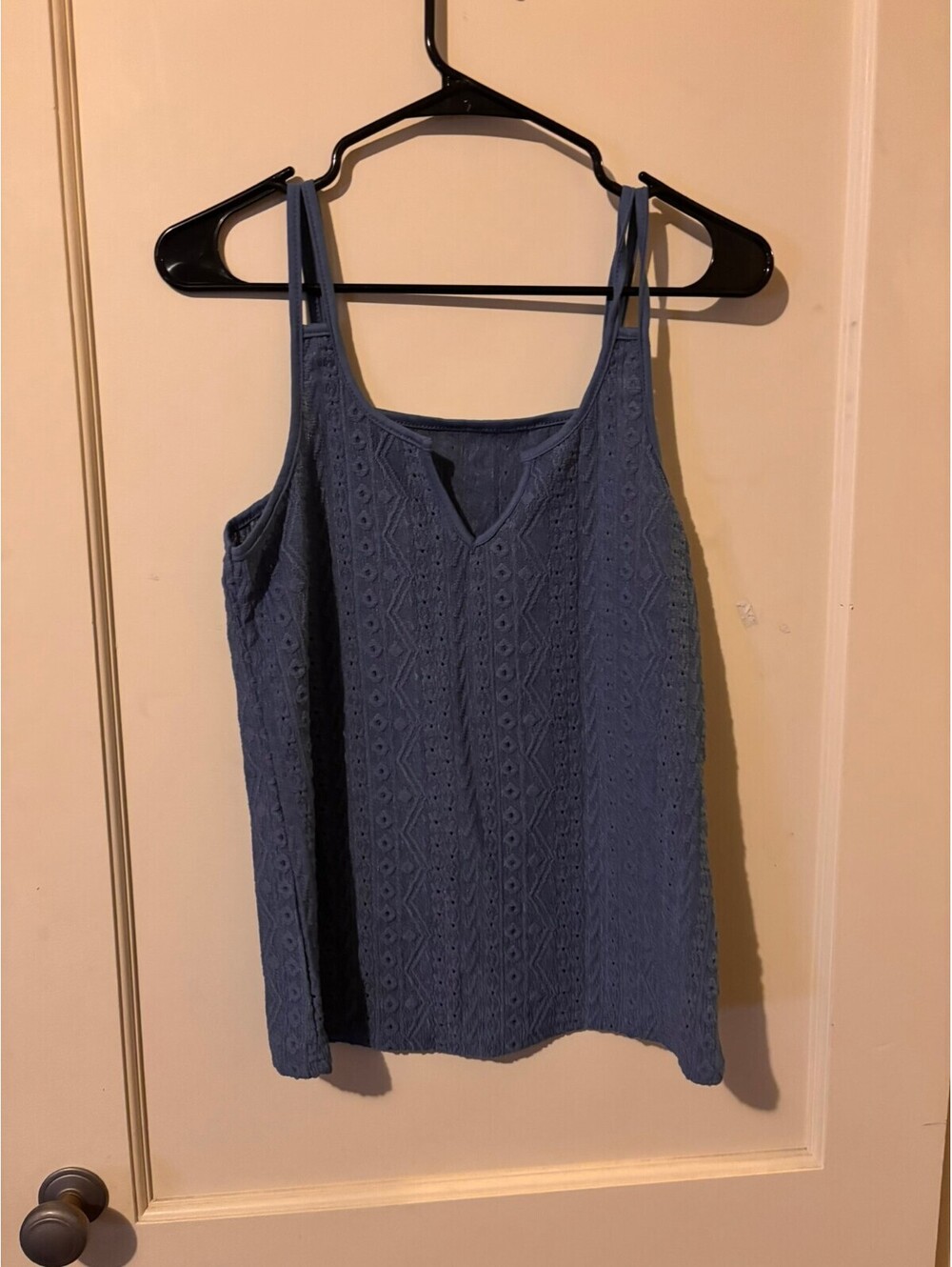 Blue Eyelet Lace Sleeveless Tank Top by Shein